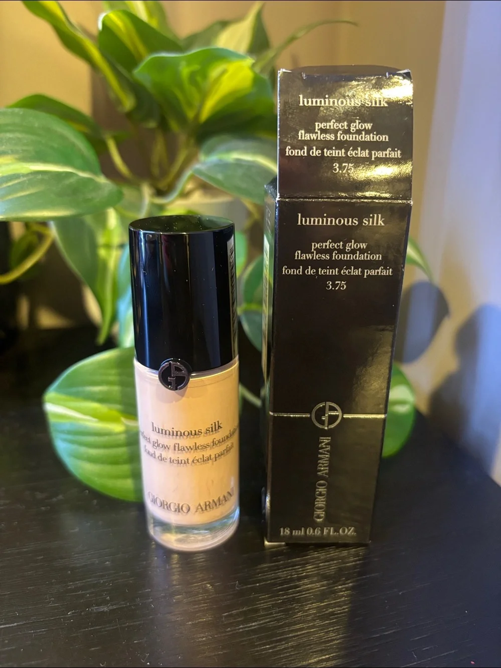 Giorgio Armani Luminous Silk Foundation - 3.75 ~ 18mL
